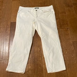 These are super cute white cropped boyfriend jeans.